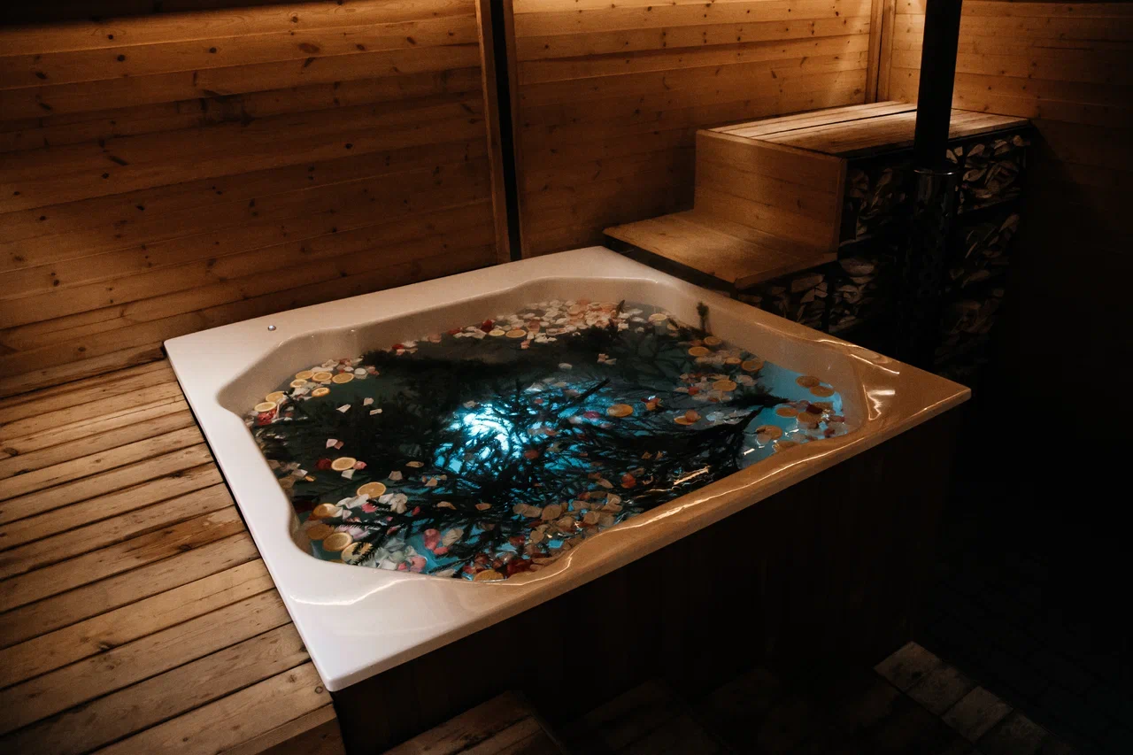 Стоун-терапия горячими камнями в СПА